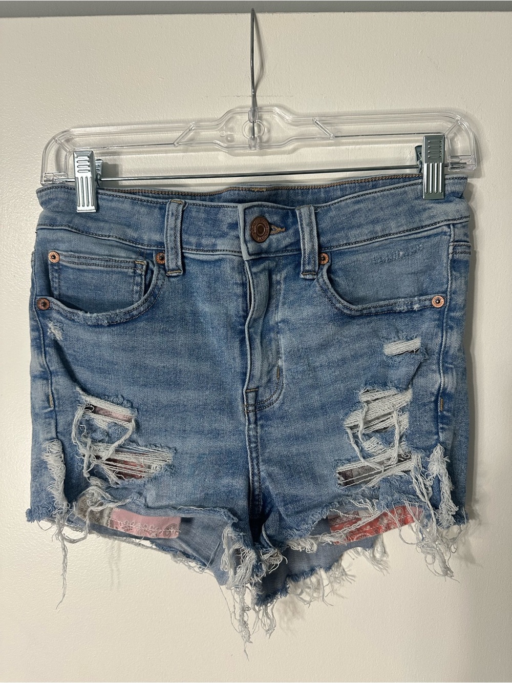 American Eagle next level stretch hi-rise shortie  women’s size 8